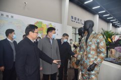 市、區(qū)領導一行蒞臨公司調研指導